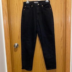 Black jeans • straight leg style